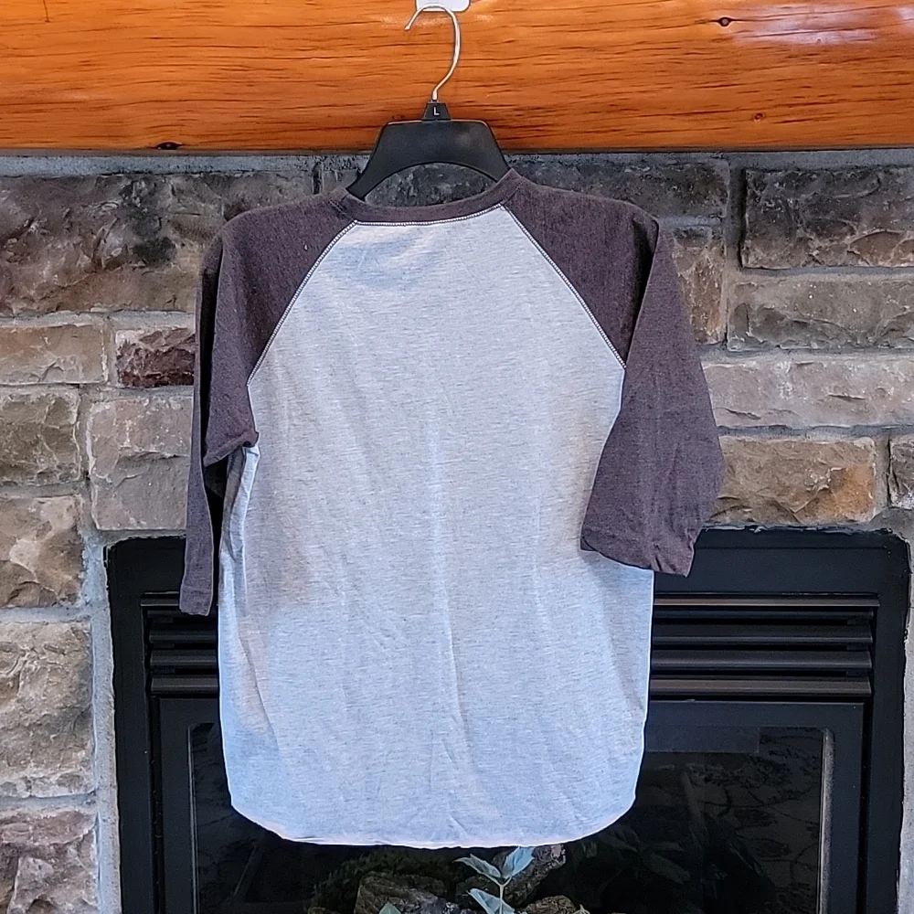 Magnolia Tee - Picture 2 of 2